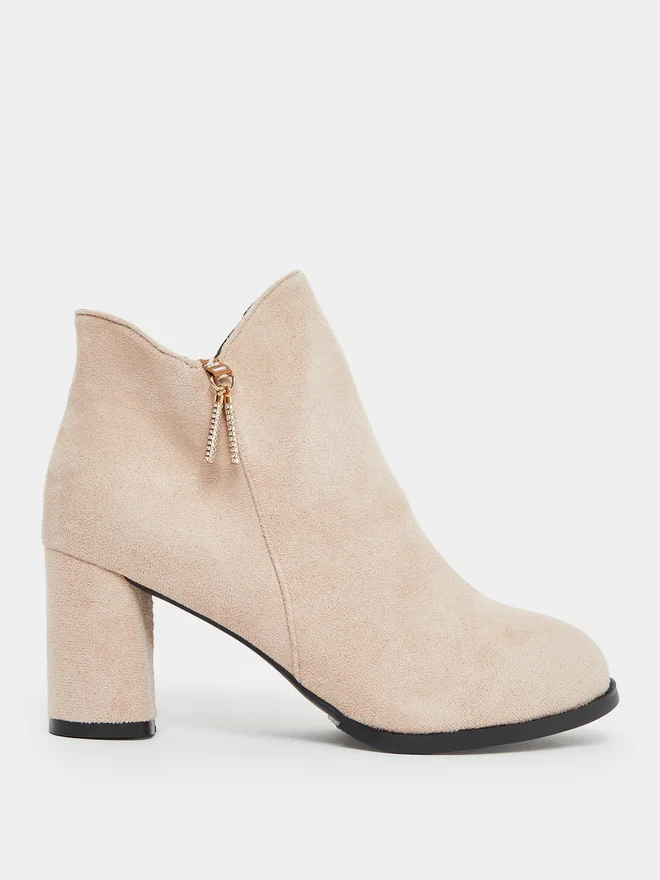 Styli Styli Women Beige Suede Block Heel Ankle Boots